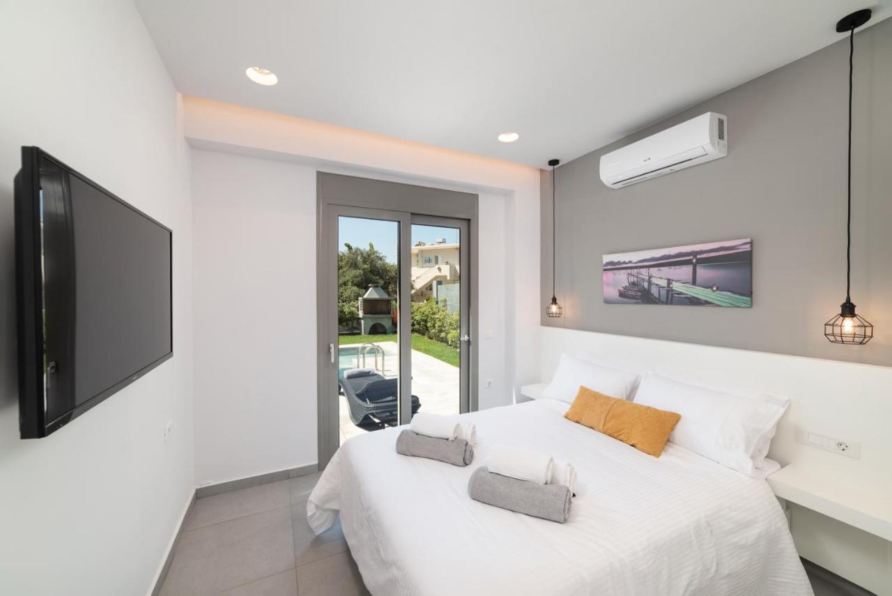 Villa Ampela By Posarellivillas Agia Marina  Exterior photo